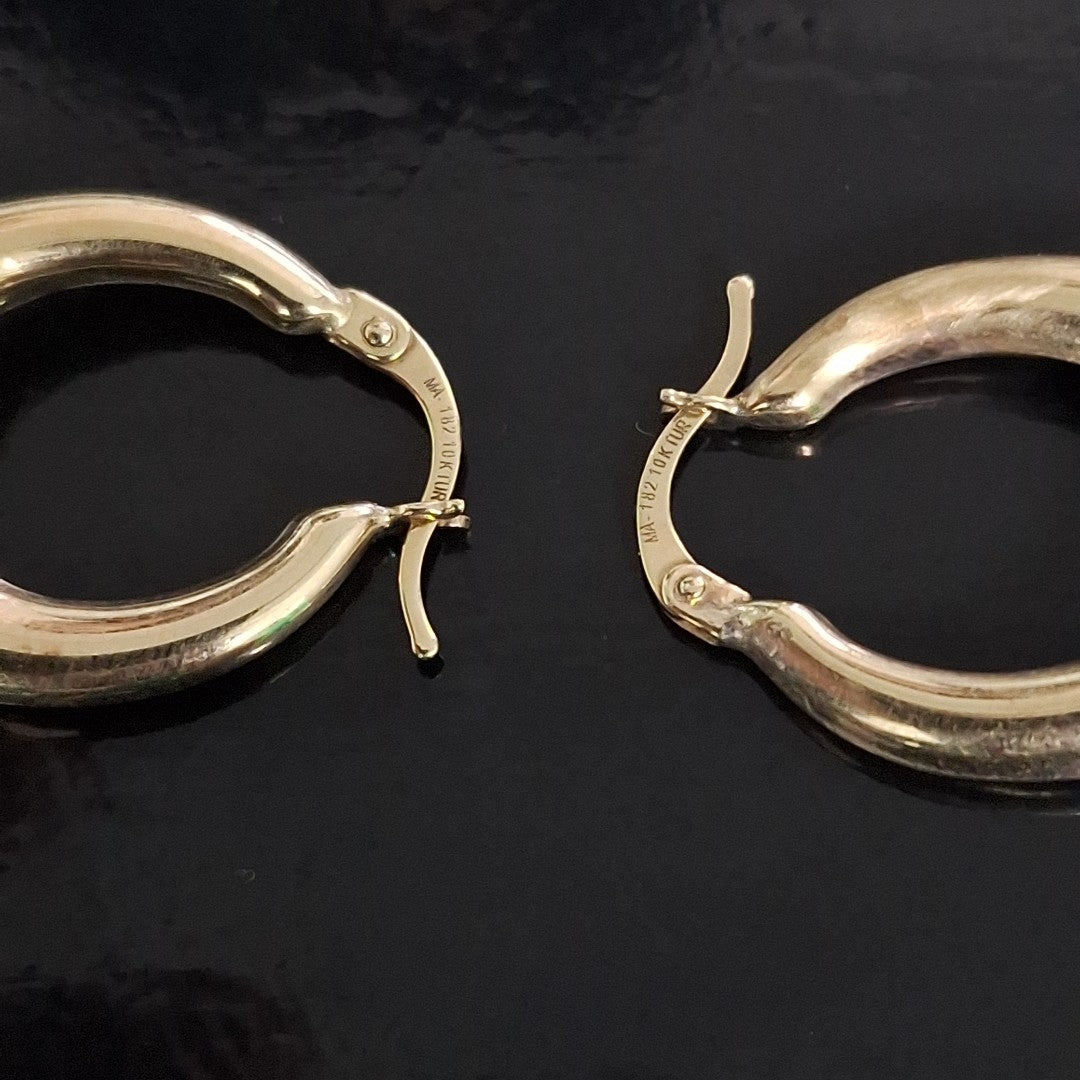ARETES PAR ORO 8 K 4.8 GRMS (SEMINUEVO)