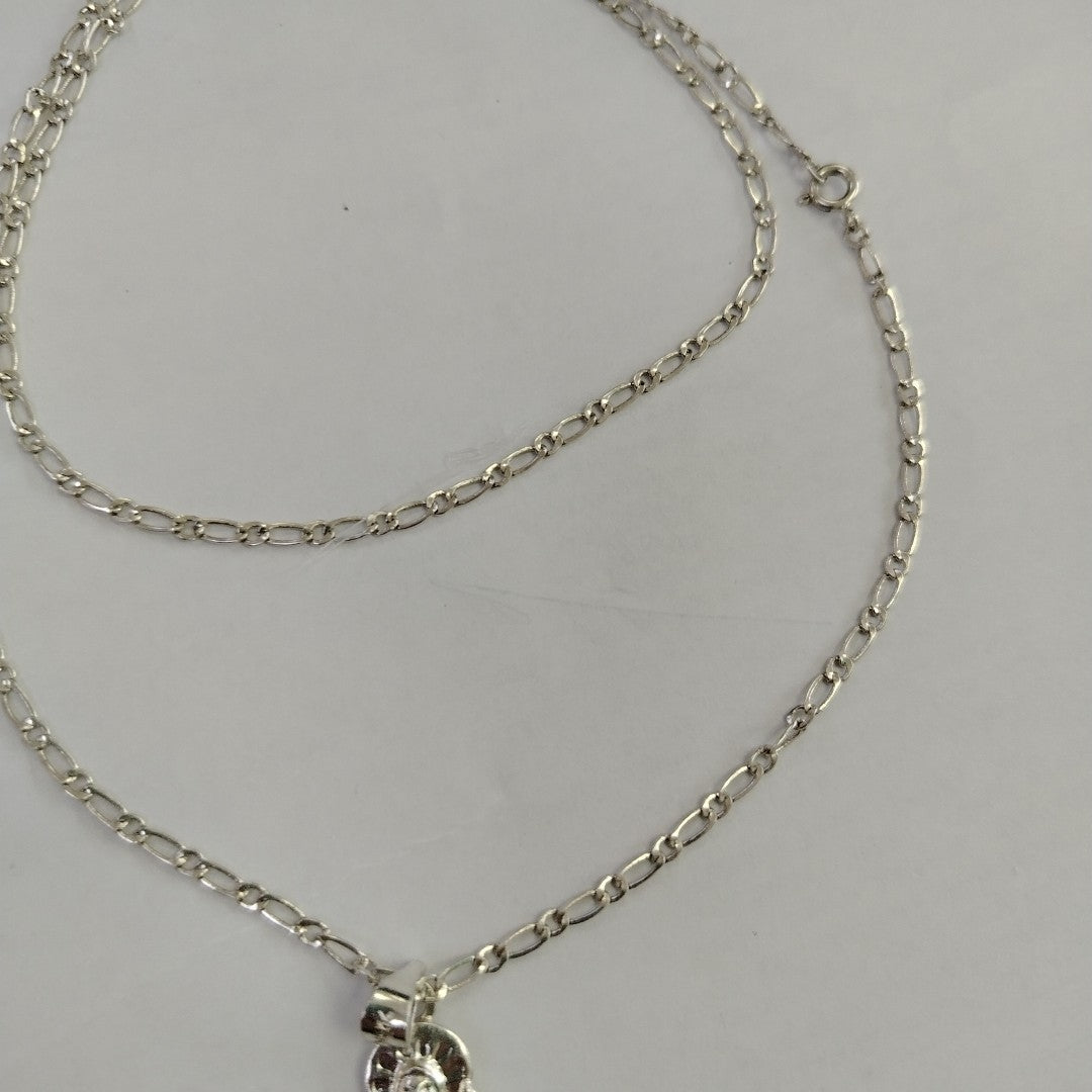 CADENA, DIJE PLATA 9 GRMS (SEMINUEVO)