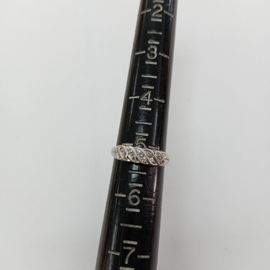 ANILLITO ORO BLANCO 14 K 2 GRMS (SEMINUEVO)