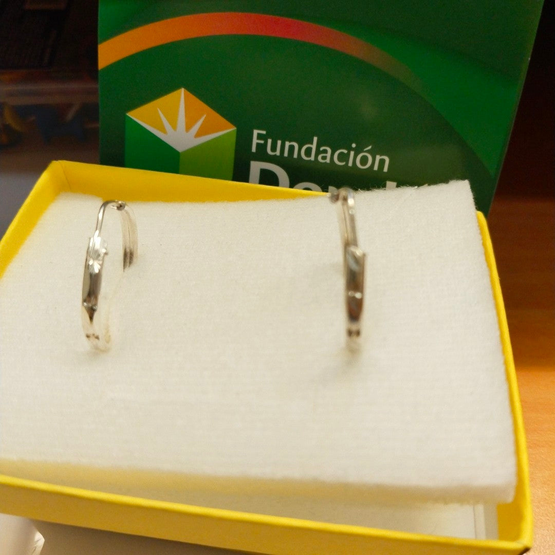 PAR ARRACADAS FACETADA PLATA .925 2.1 GR (NUEVO)