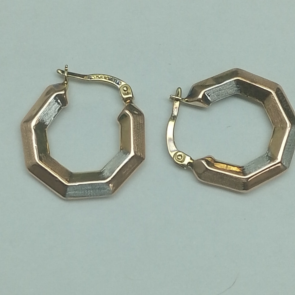 ARRACADAS PAR ORO 10 K 1.4 GRMS (SEMINUEVO)
