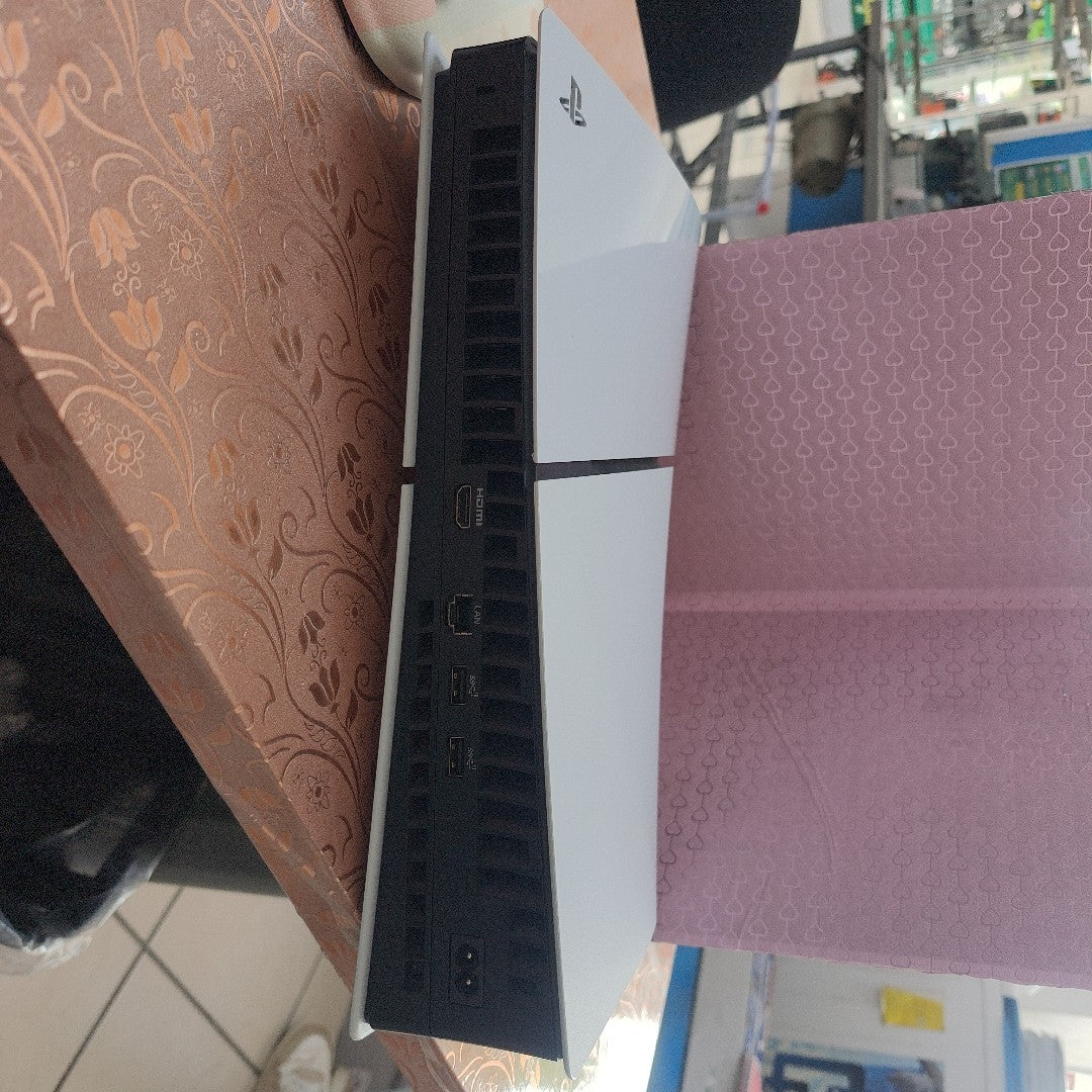 CONSOLA DE VIDEOJUEGO SONY PS5 SLIM 1 TB SSD (SEMINUEVO)