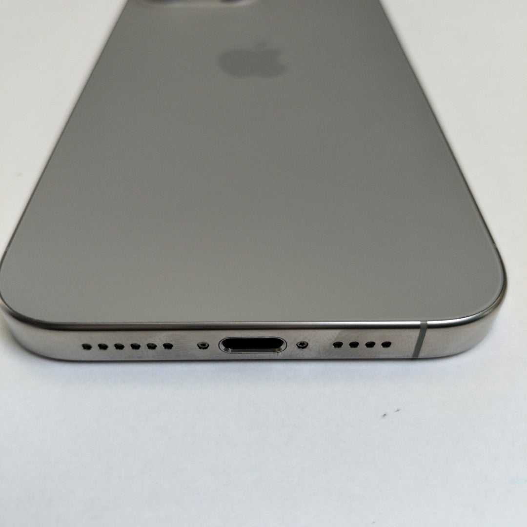 CELULAR APPLE IPHONE 16 PRO MAX A3295 (2024) 256 GB 8 GB RAM (SEMINUEVO)