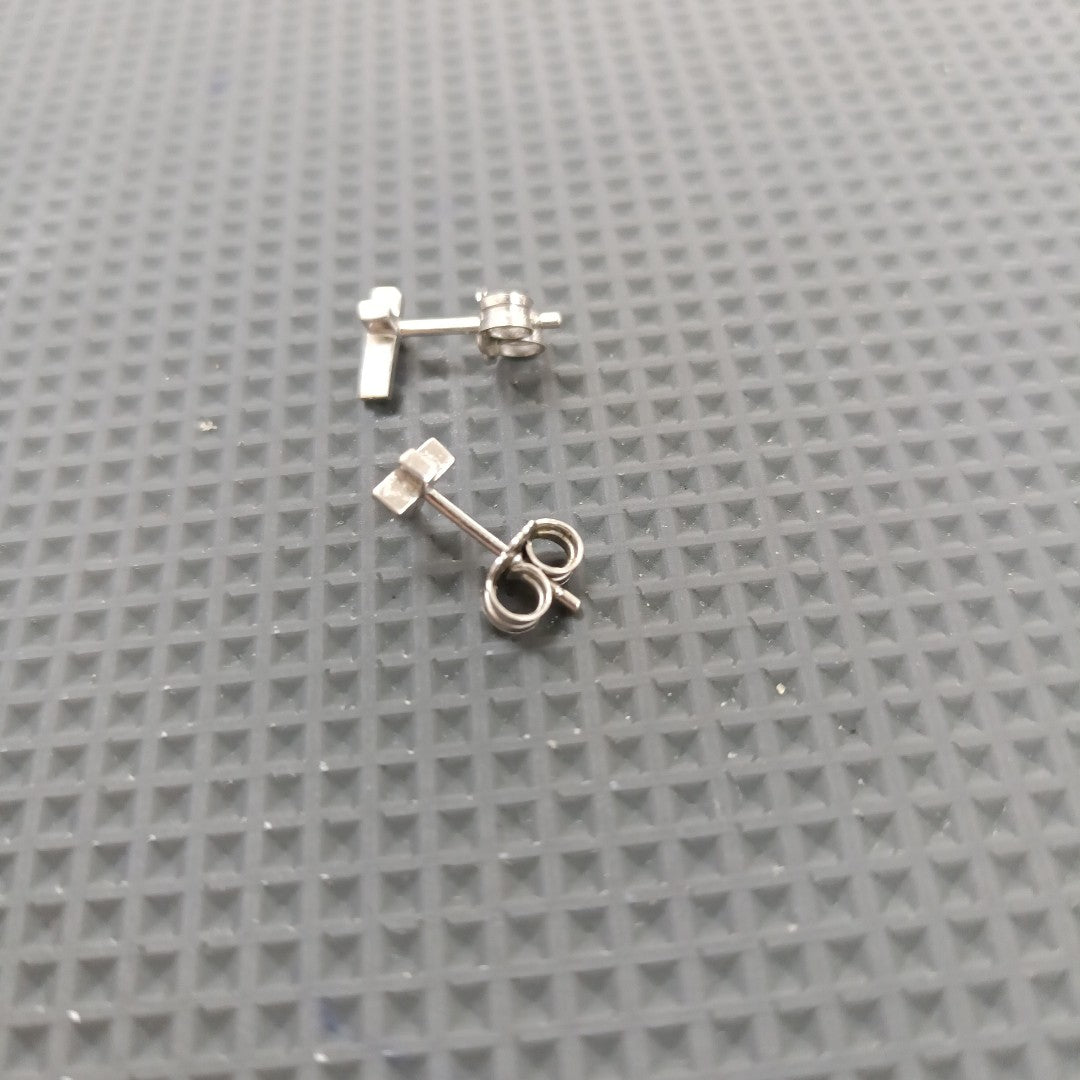 BROQUELES PAR ORO 14 K 1 GRMS (SEMINUEVO)