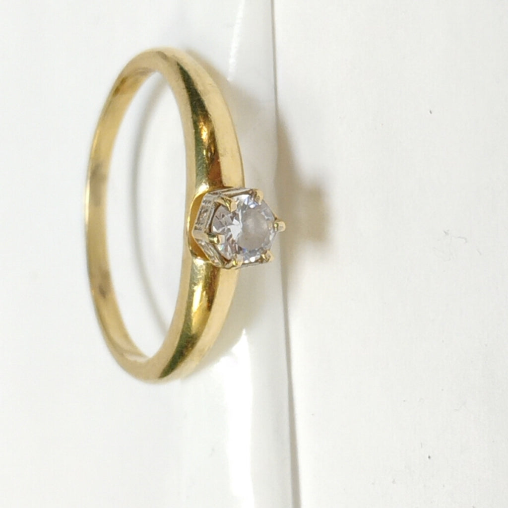 SOLITARIO ORO 14 K 3.4 GRMS (SEMINUEVO)