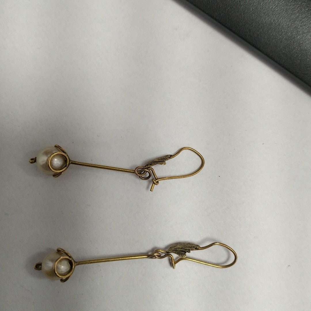 ARETES PAR ORO 8 K 2.7 GRMS (SEMINUEVO)