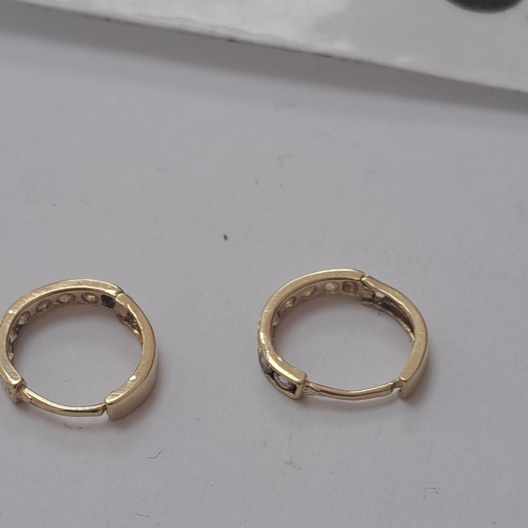 ARRACADAS PAR ORO 10 K 1,10 GRMS (SEMINUEVO)