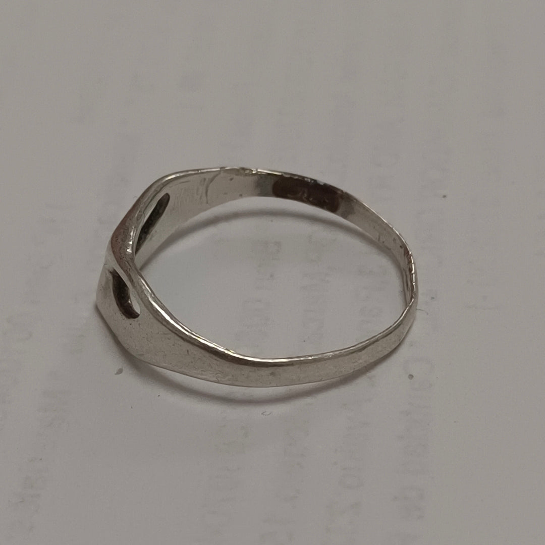 ANILLITO PLATA 1.7 GRMS (SEMINUEVO)