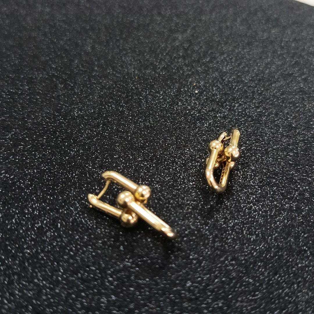 ARETES PAR ORO 14 K 9.4 GRMS (SEMINUEVO)