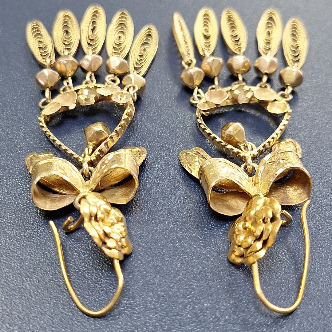 ARETES PAR ORO 10 K 18 GRMS (SEMINUEVO)