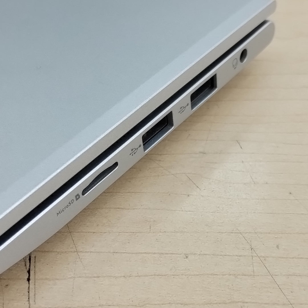 LAPTOP ACER ASPIRE LITE 14 AL14-31P-353Y (2024) 512 GB SSD 8 GB RAM (SEMINUEVO)