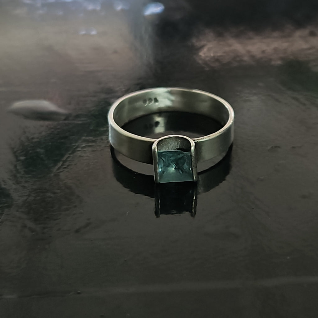 ANILLO PLATA 2,10 GRMS (SEMINUEVO)