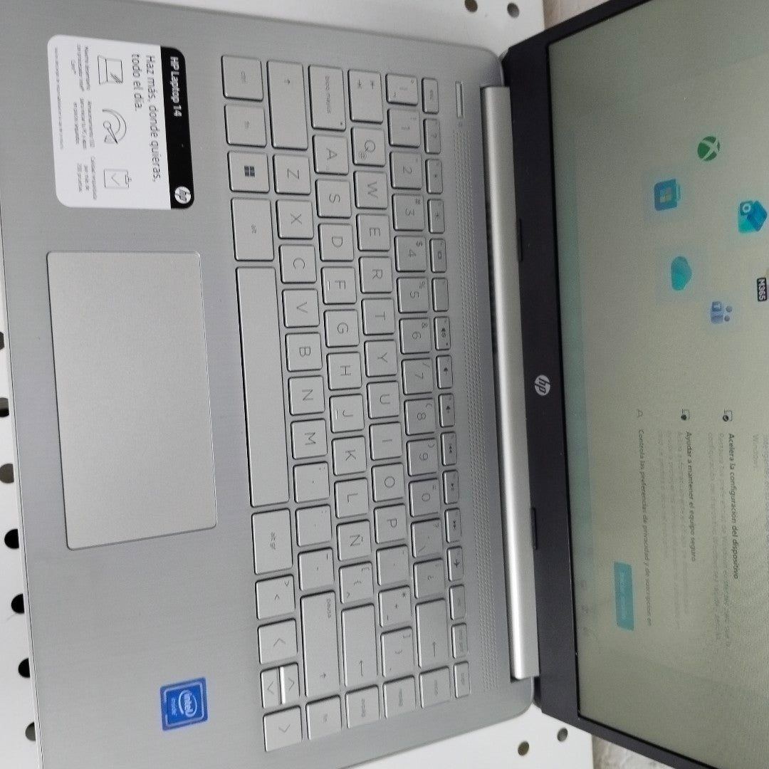 LAPTOP HP 14-DQ0530LA(2024) 256 GB SSD 8 GB RAM (SEMINUEVO)