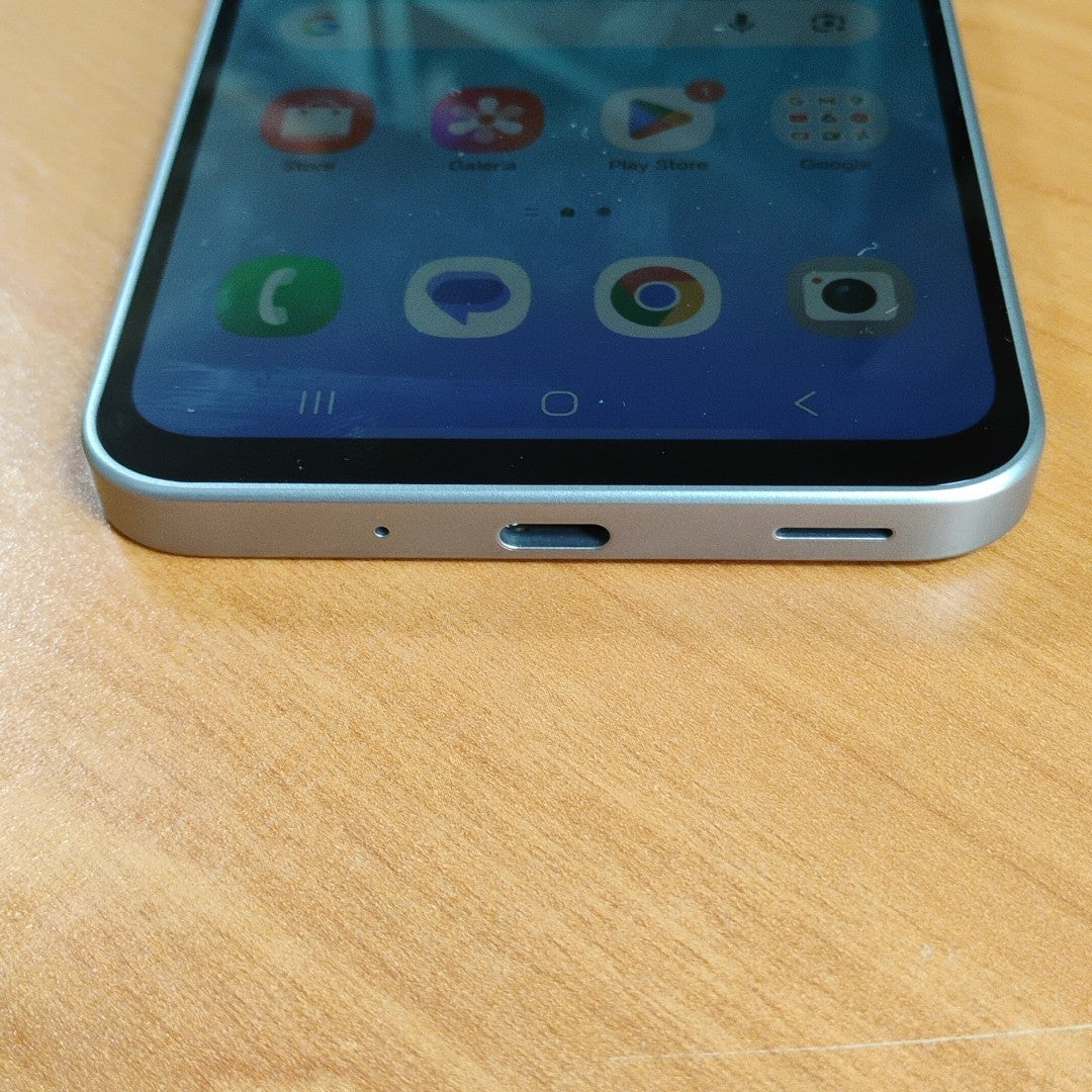 CELULAR SAMSUNG GALAXY A17 SM-A175F (2025) 128 GB 4 GB RAM (SEMINUEVO)