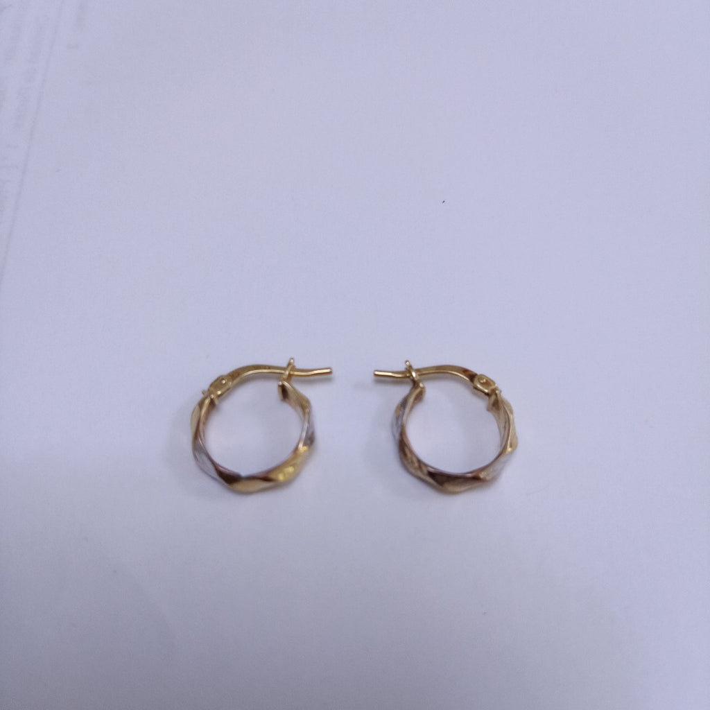ARETES PAR ORO COMBINADO 14 K 1.2 GRMS (SEMINUEVO)