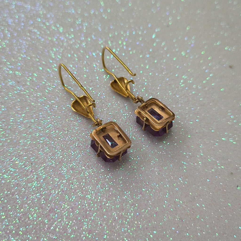ARETES PAR ORO 10 K 3.5 GRMS (SEMINUEVO)