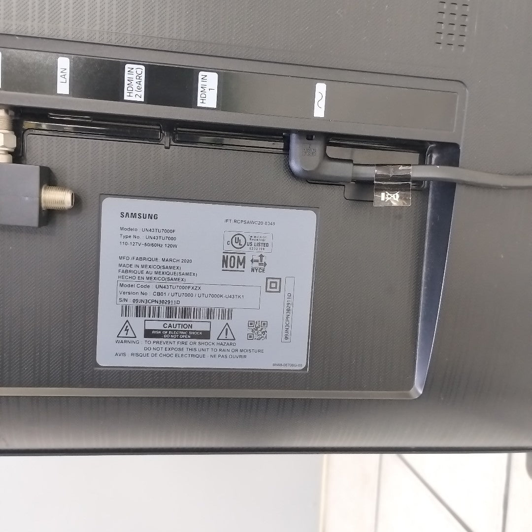 PANTALLA SAMSUNG UN43TU7000F (2020) 43" LED 4K (SEMINUEVO)