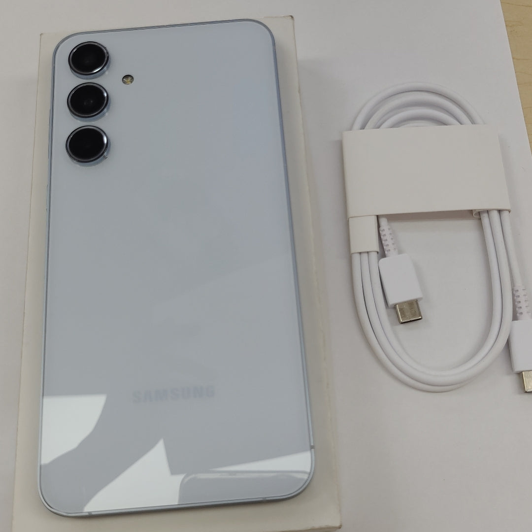 CELULAR SAMSUNG GALAXY A55 5G SM-A556E (2024) 256 GB 8 GB RAM (SEMINUEVO)