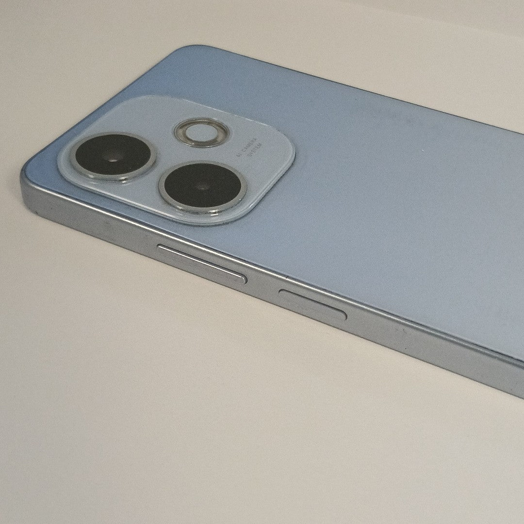 CELULAR OPPO A5 PRO CPH2711 (2025) 256 GB 8 GB RAM (SEMINUEVO)