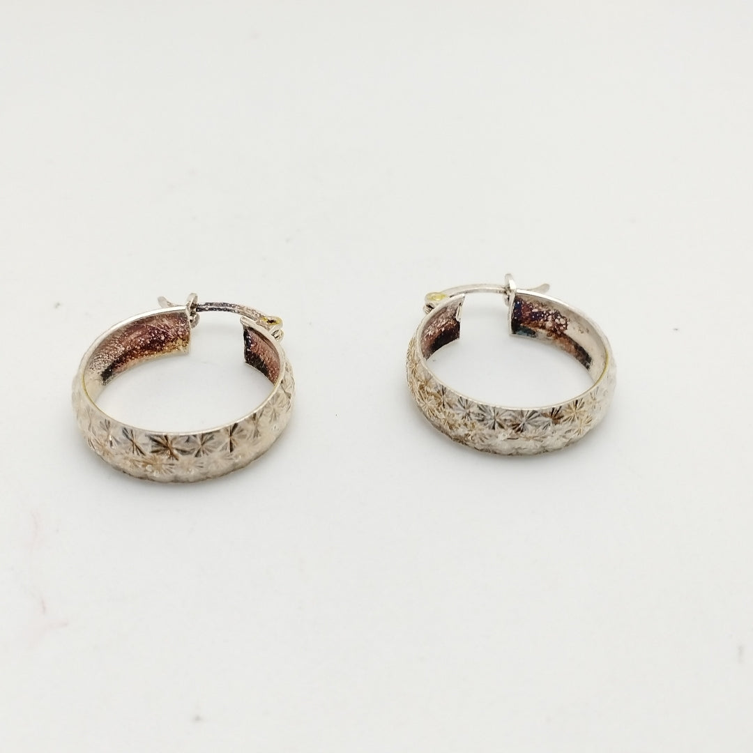 PAR ARRACADAS FACETADAS PLATA .925 3.6 GR (NUEVO)