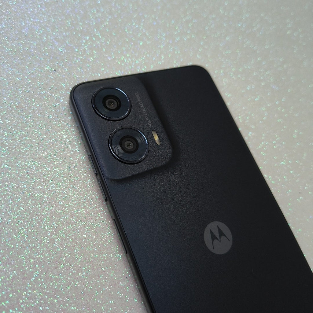 CELULAR MOTOROLA MOTO G24 XT2423-1 (2024) 256 GB 4 GB RAM (SEMINUEVO)