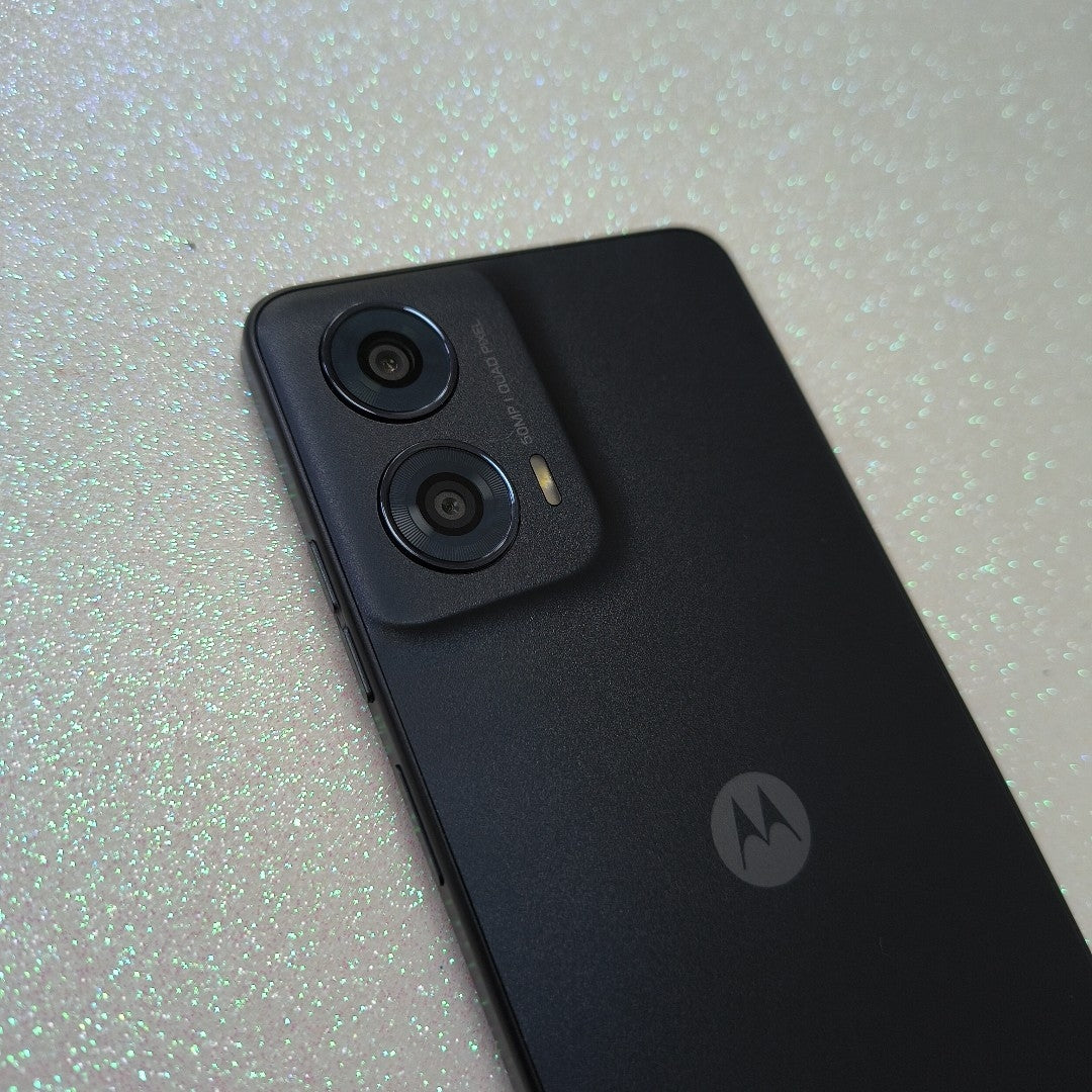 CELULAR MOTOROLA MOTO G24 XT2423-1 (2024) 256 GB 4 GB RAM (SEMINUEVO)