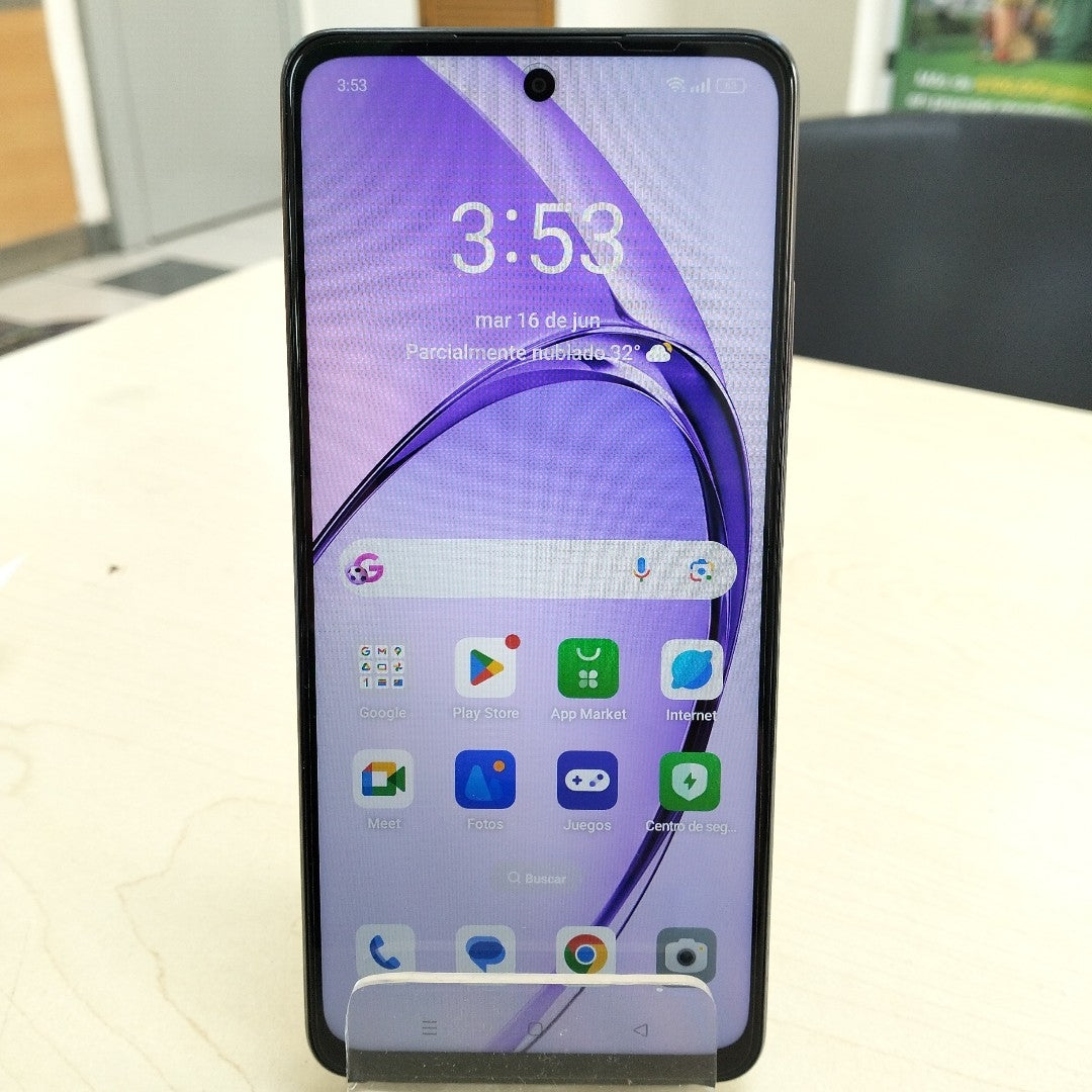 CELULAR OPPO A40 CPH2669 (2024) 256 GB 4 GB RAM (SEMINUEVO)