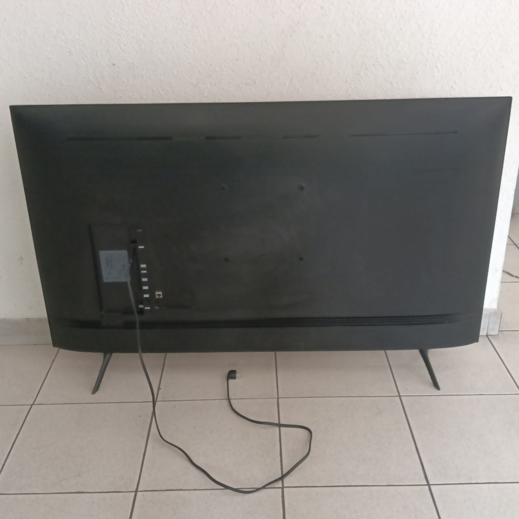 PANTALLA SAMSUNG UN55CU7000F (2023) 55" LED 4K (SEMINUEVO)