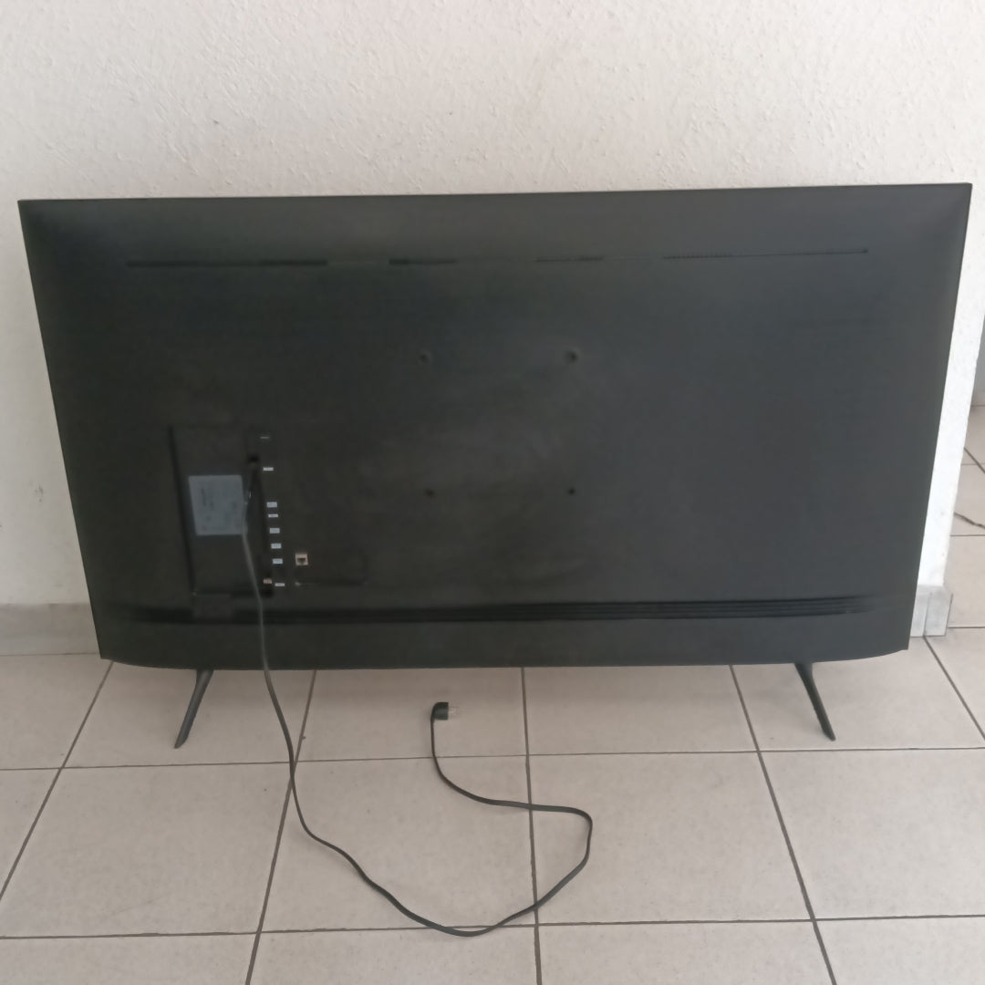 PANTALLA SAMSUNG UN55CU7000F (2023) 55" LED 4K (SEMINUEVO)