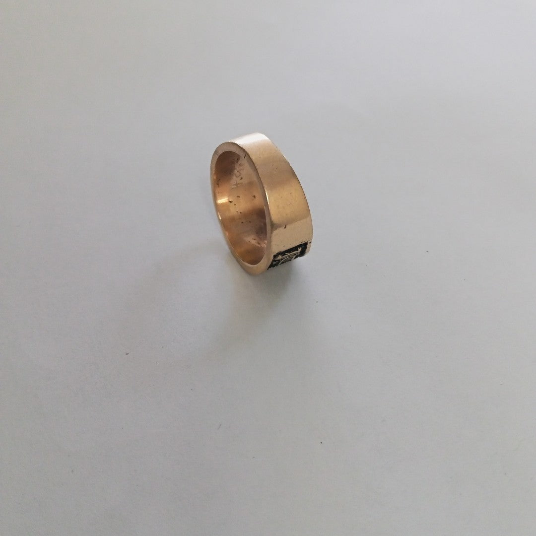 ANILLO DE GRADUACIÓN ORO 8 K 7.4 GRMS (SEMINUEVO)