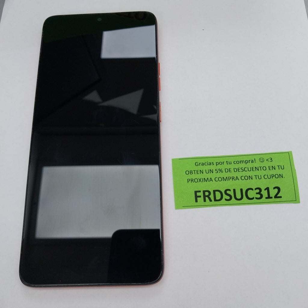 CELULAR MOTOROLA MOTO G06 XT2535-2 (2025) 64 GB 4 GB RAM (SEMINUEVO)