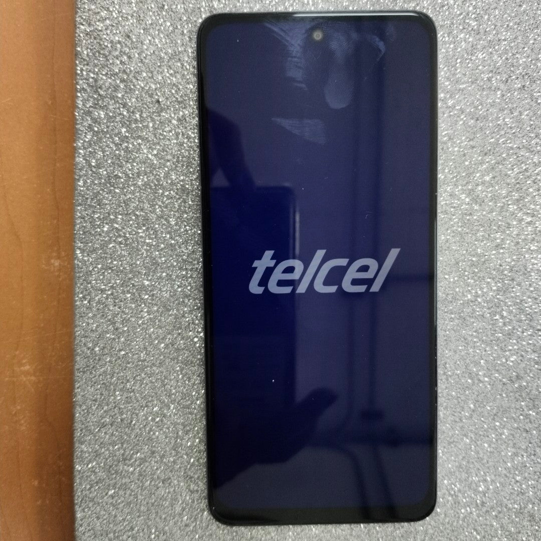 CELULAR OPPO A40 CPH2669 (2024) 256 GB 4 GB RAM (SEMINUEVO)