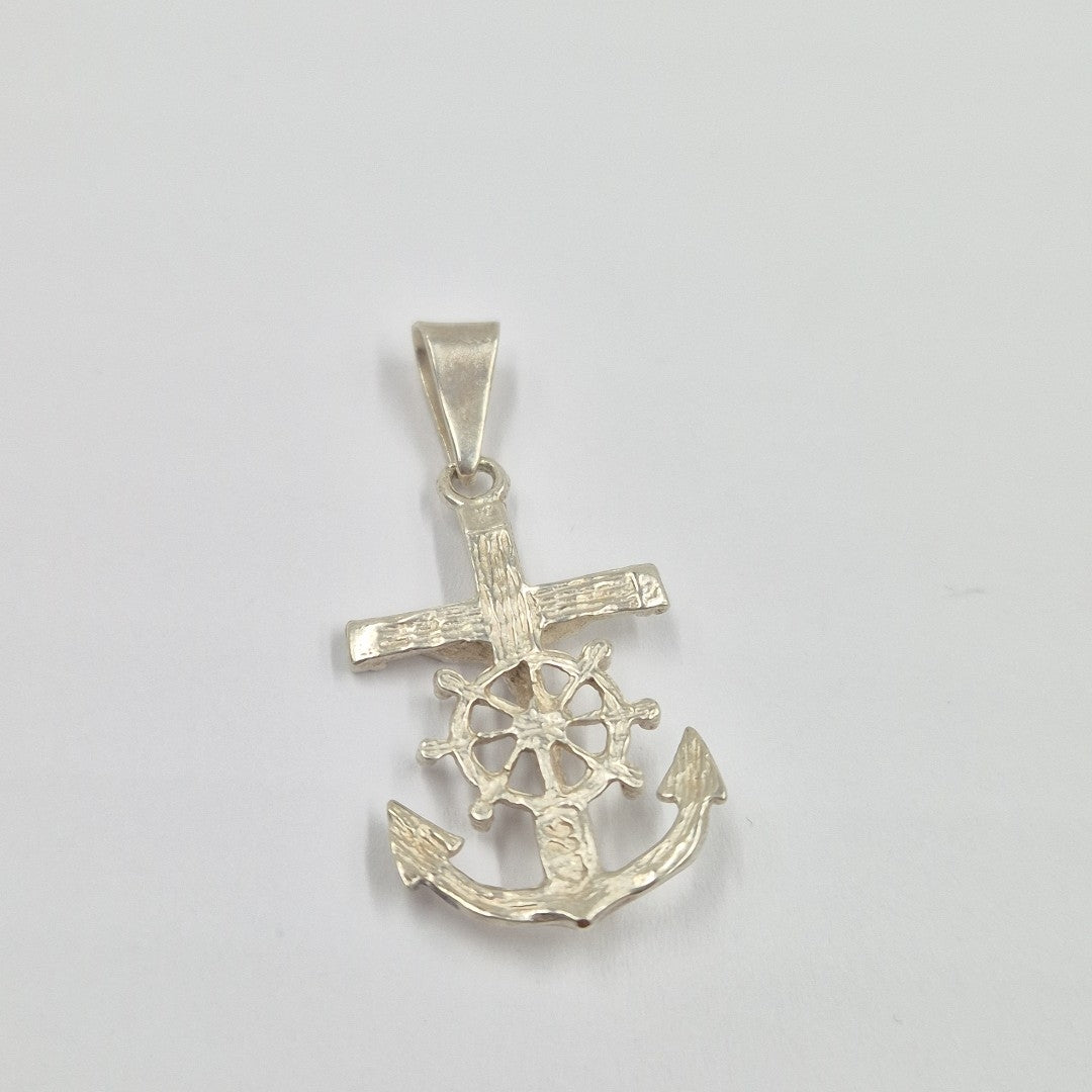 CRISTO EN ANCLA PLATA 3 GRMS (SEMINUEVO)