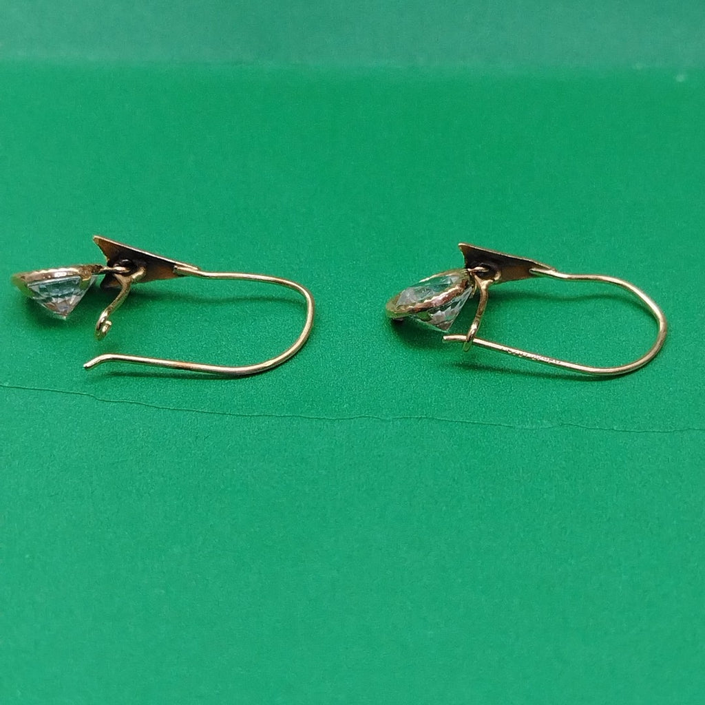 ARETES PAR ORO 10 K 1.2 GRMS (SEMINUEVO)