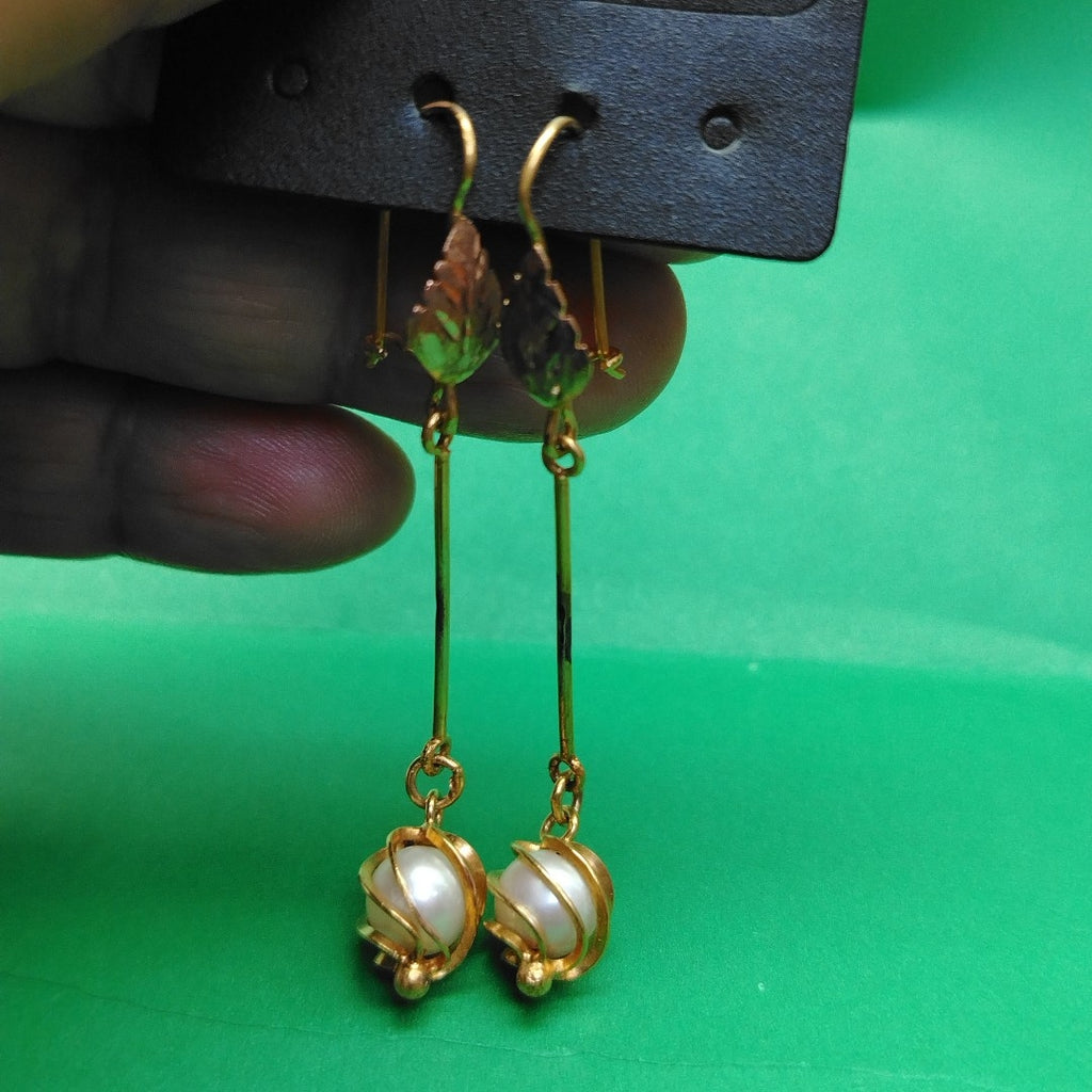 ARETES PAR ORO 10 K 3.7 GRMS (SEMINUEVO)
