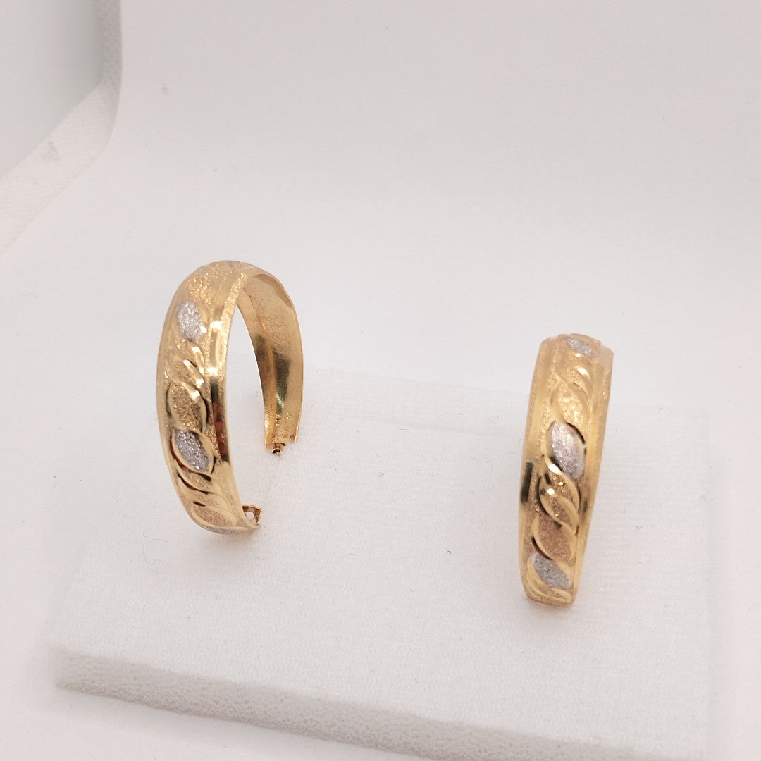 ARRACADAS PAR ORO 10 K 6.2 GRMS (SEMINUEVO)