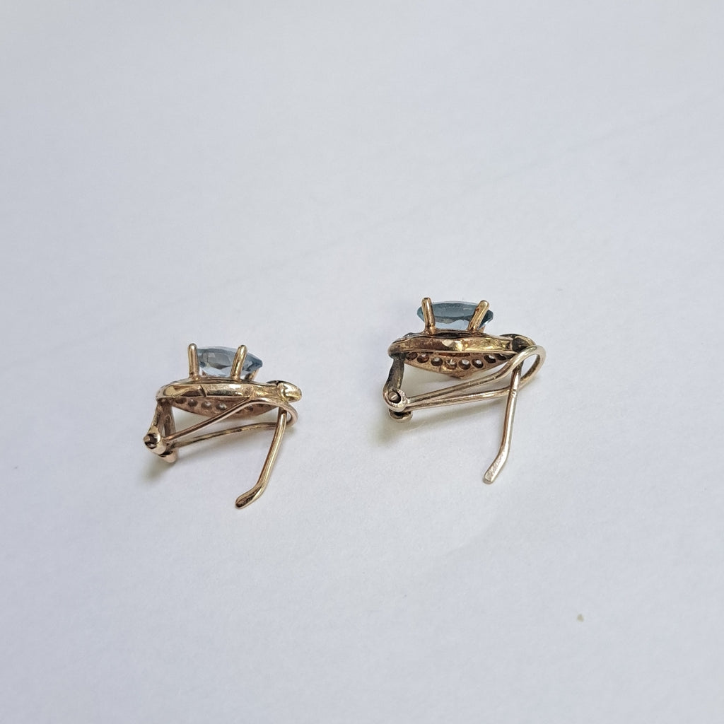 ARETES PAR ORO 8 K 2.7 GRMS (SEMINUEVO)
