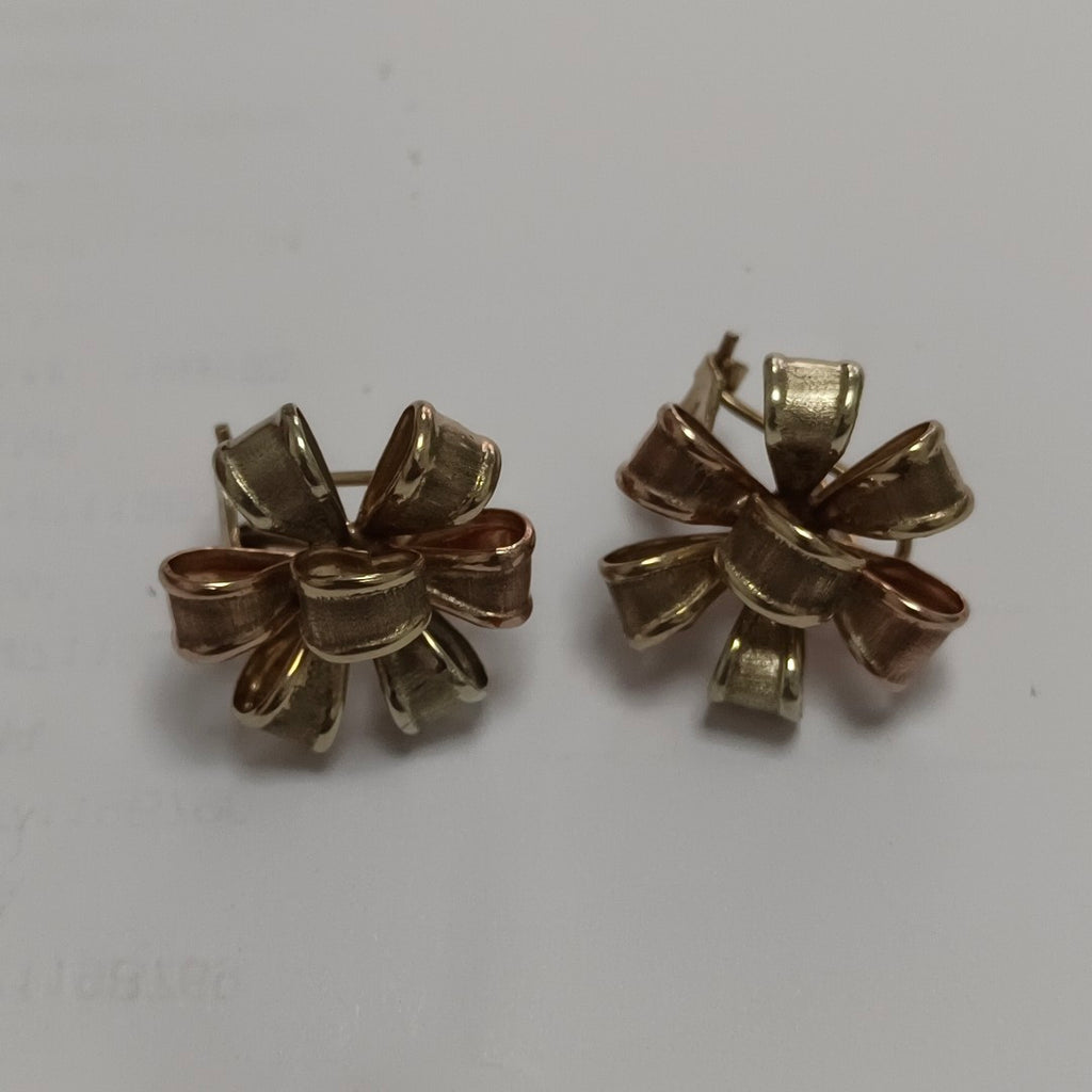 ARETES PAR ORO 10 K 3.8 GRMS (SEMINUEVO)