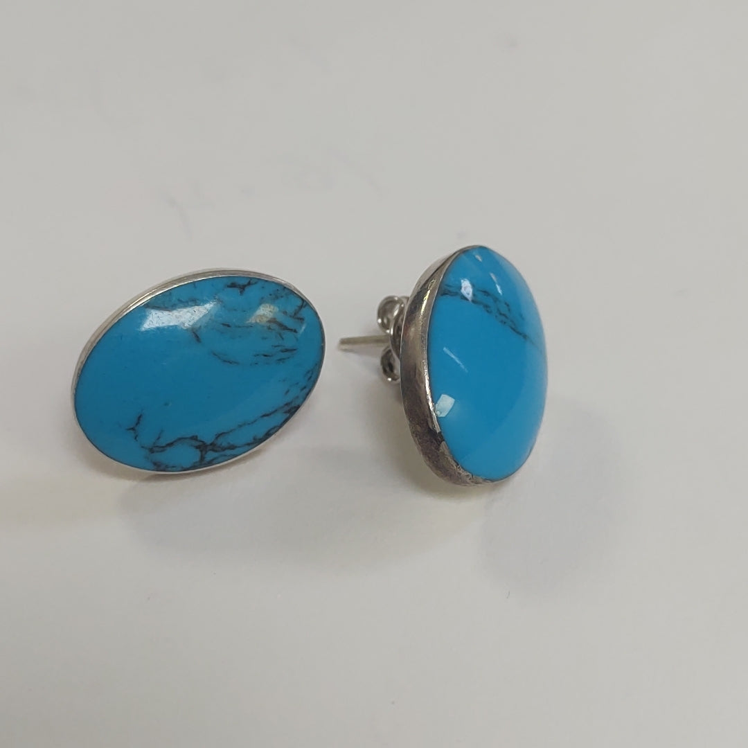 ARETES PAR PLATA 3.6 GRMS (SEMINUEVO)