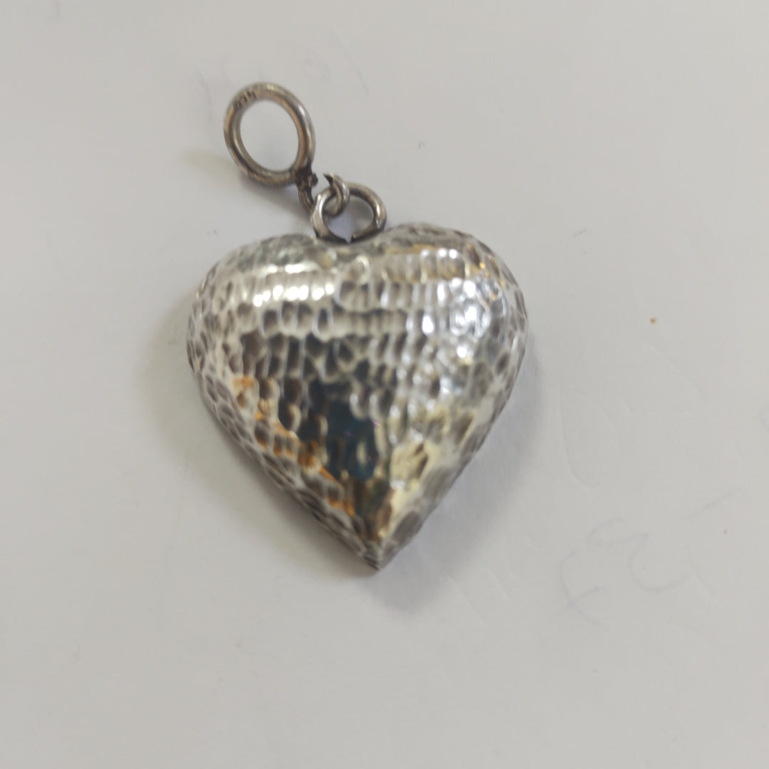 DIJE PLATA 7.6 GRMS (SEMINUEVO)