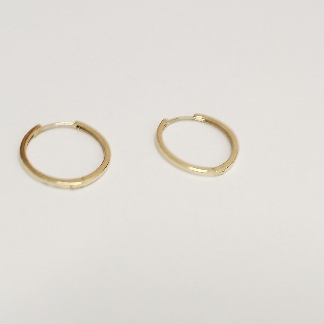 HUGGIES ORO 14K 1.3 (NUEVO)