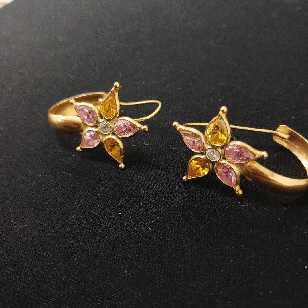 ARETES PAR ORO 14 K 6.8 GRMS (SEMINUEVO)