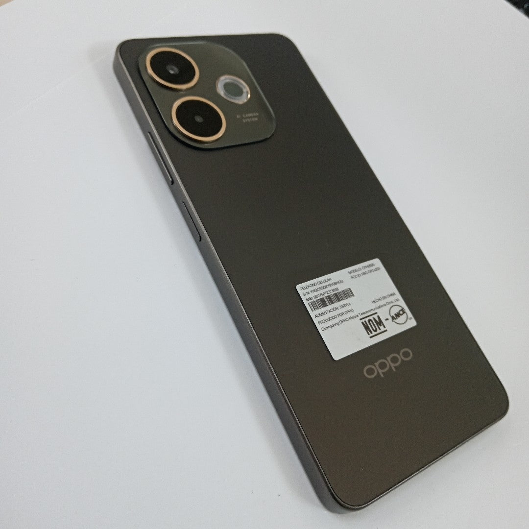 CELULAR OPPO A5 PRO 5G CPH2695 (2025) 256 GB 8 GB RAM (SEMINUEVO)