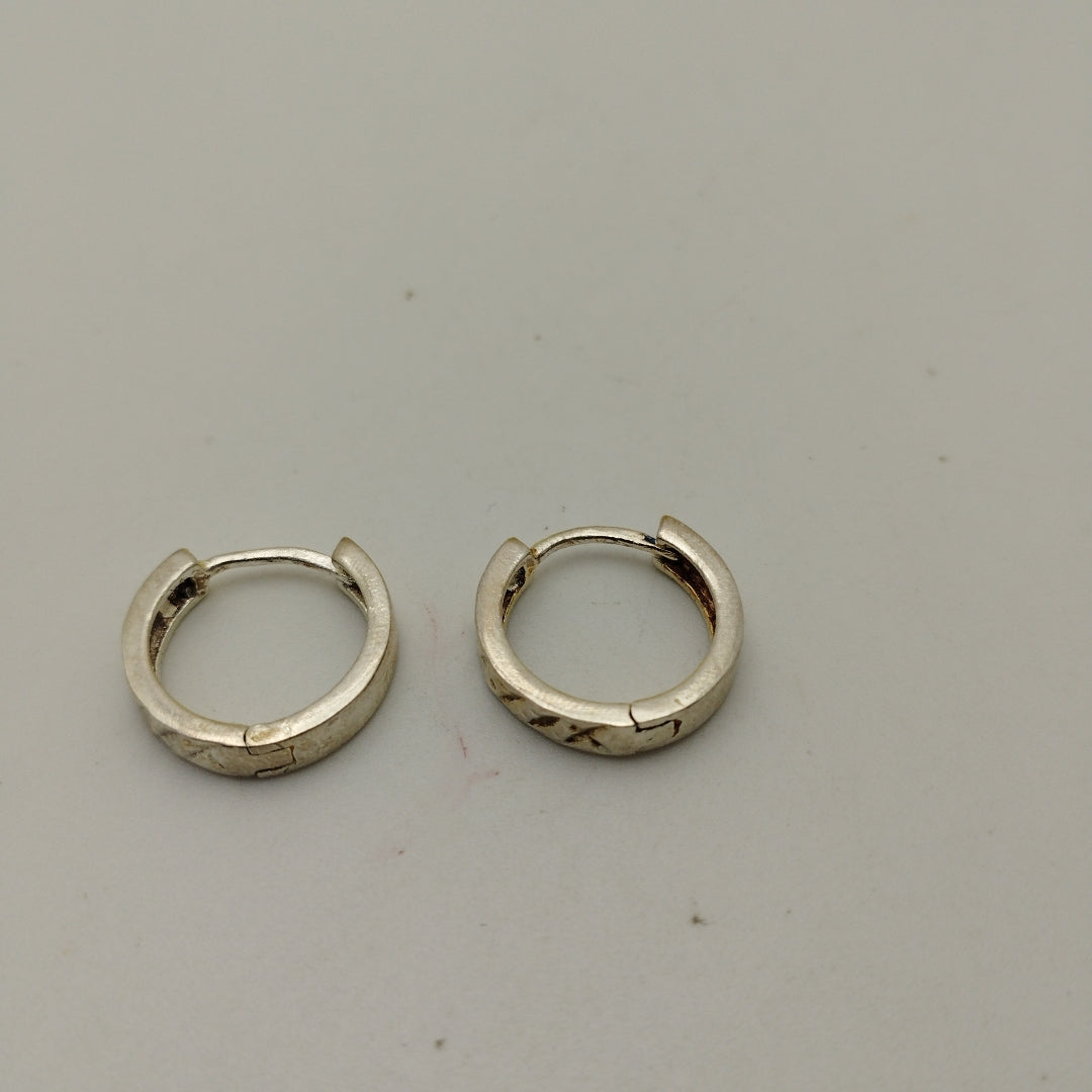 ARRACADAS LABRADAS PLATA .925 3.2 GR (NUEVO)