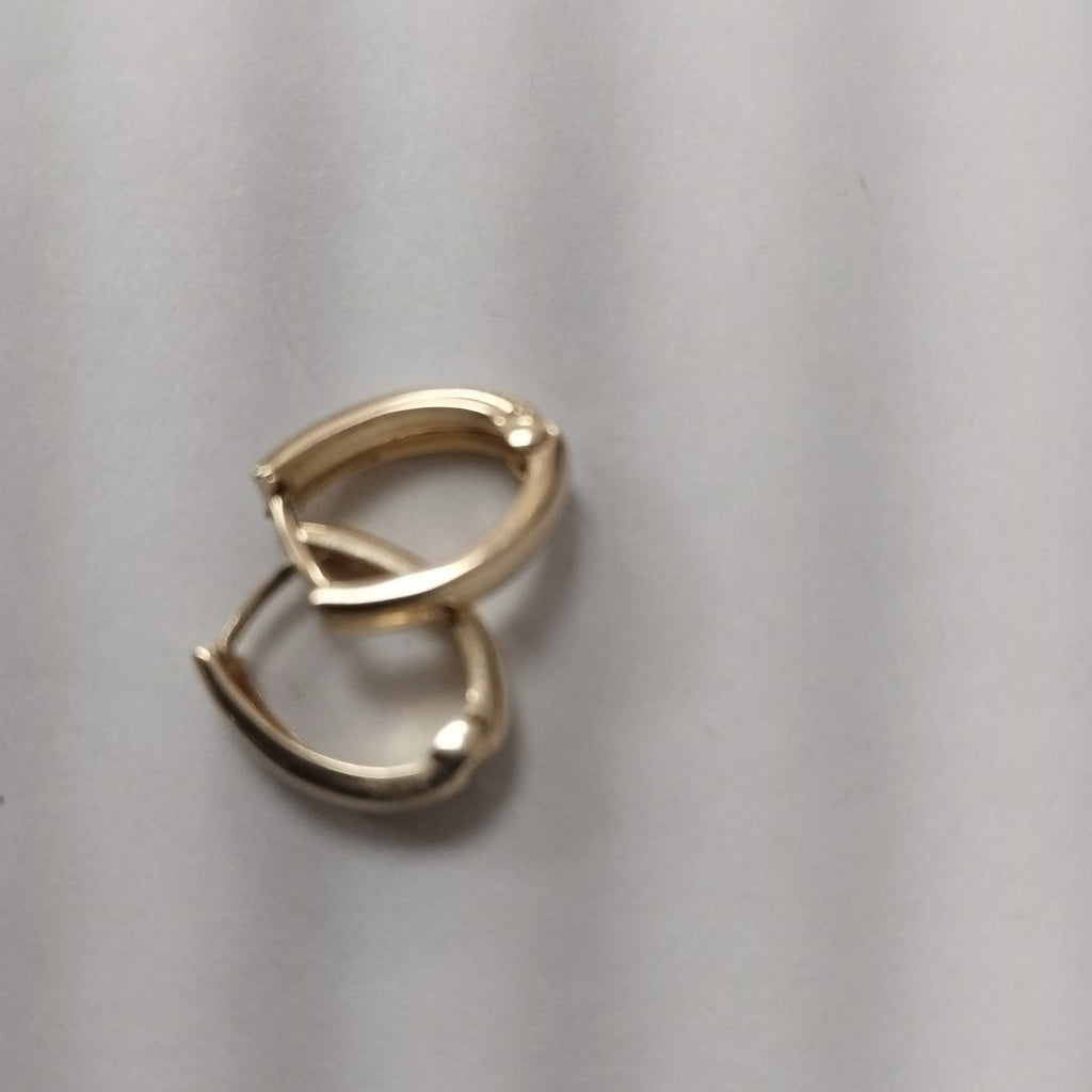 HUGGIES ORO 14K 1.1 (NUEVO)