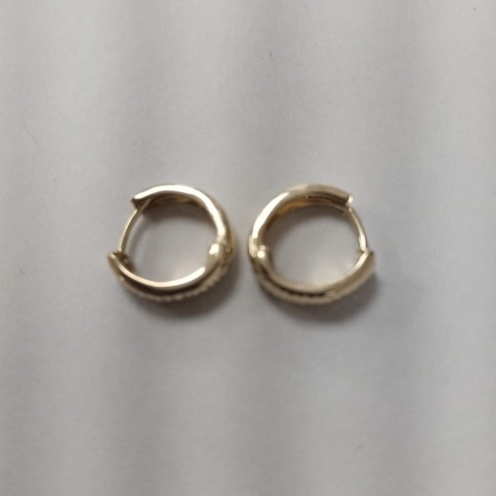 HUGGIES ORO 14K 1.1 (NUEVO)