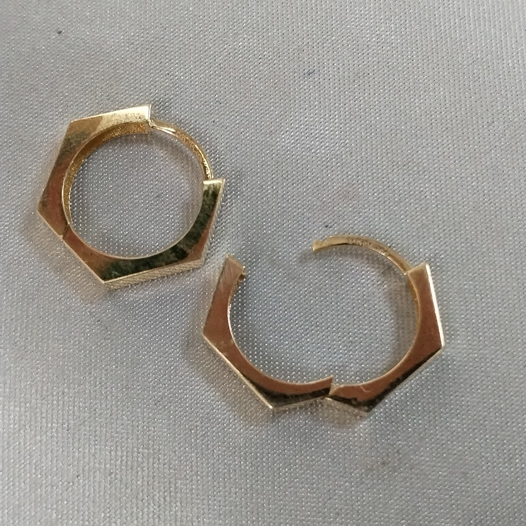 HUGGIES ORO 14K 1.9 (NUEVO)