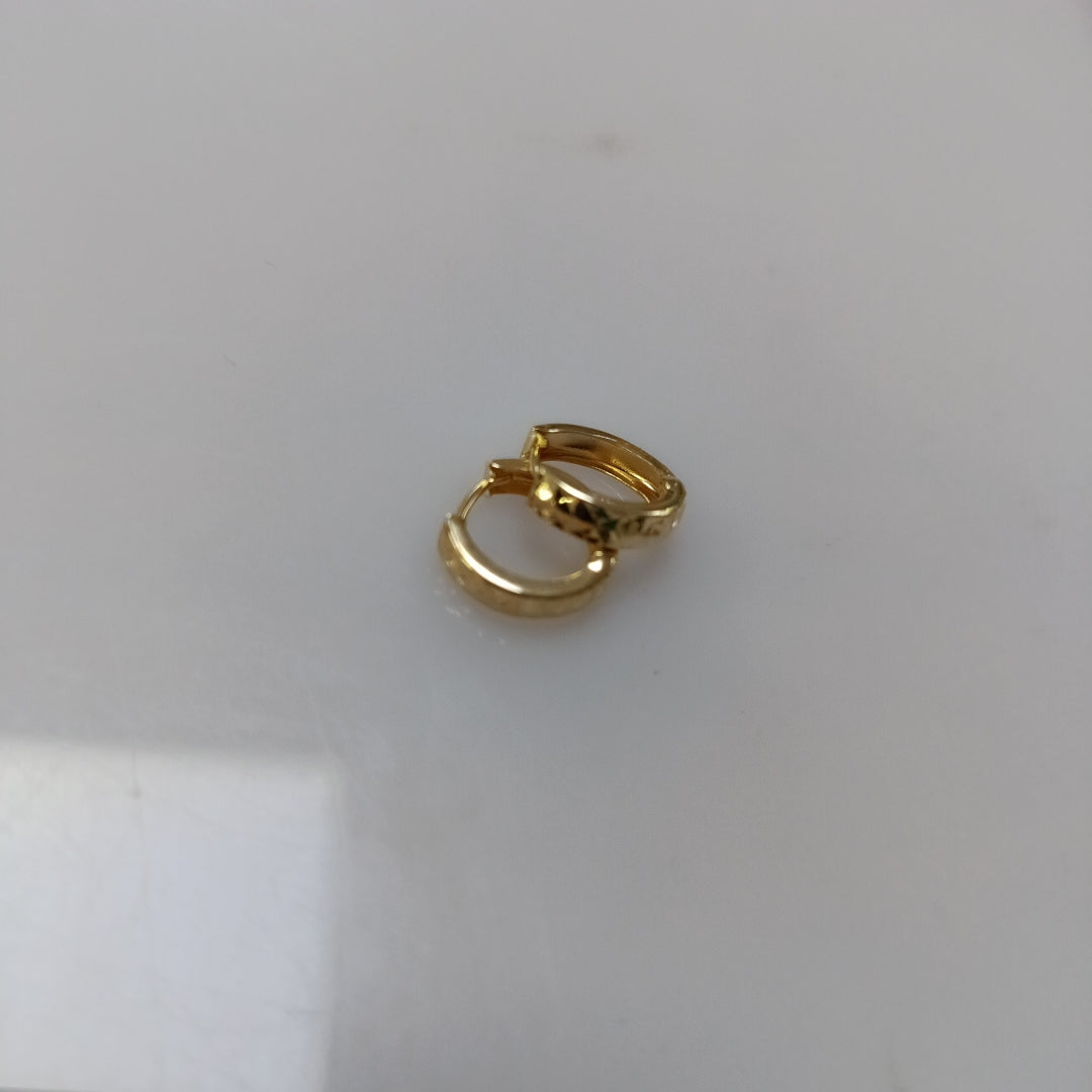 HUGGIES ORO 14K 1.1 (NUEVO)