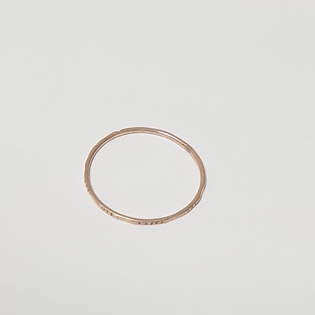 ANILLO ORO 8 K 0,50 GRMS (SEMINUEVO)