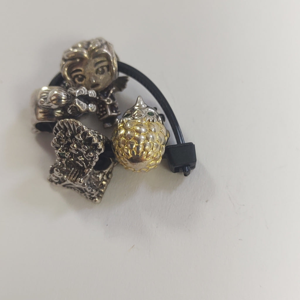 DIJE,OTRO ORO,PLATA 9,70 GRMS (SEMINUEVO)